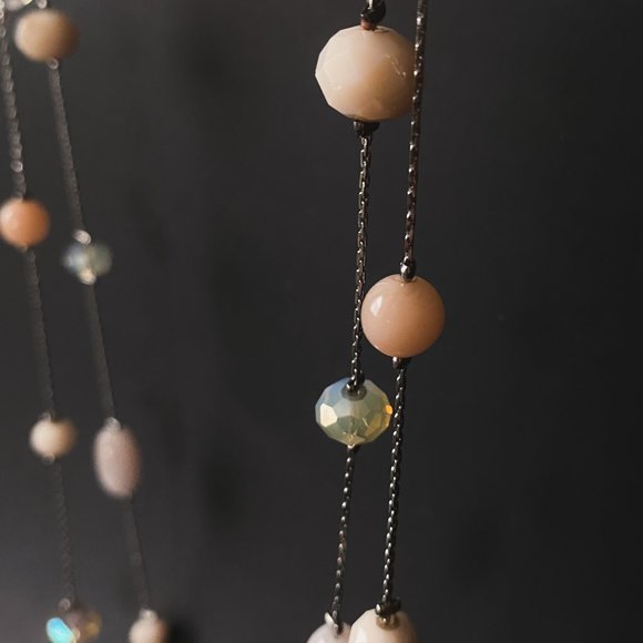 38" LOFT Pastel Pink Champagne Beaded Silver Chain Boho Double Strand Necklace - Picture 7 of 11